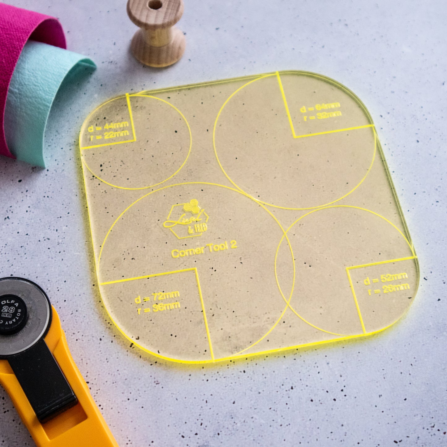 Corner Tool (geeignet für "Spatzjournal" und "LuxCover/LuxEasy")