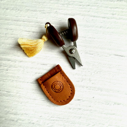 Cohana Seki Fadenschere